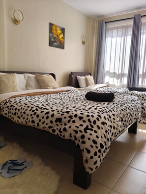 2 bedrooms, iron/ironing board, WiFi, bed sheets - Pat Cozy Houses. Comfort and modern luxury at its best (Nakuru)