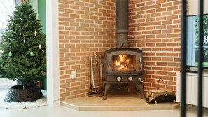 Basic Room, 3 Bedrooms (Pool Villa) | 3 bedrooms, free WiFi - Gapyeong Hotel Forest Hue Pension (Gapyeong)