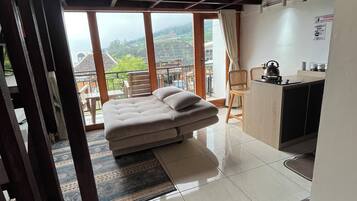 Villa, 2 Bedrooms | Interior