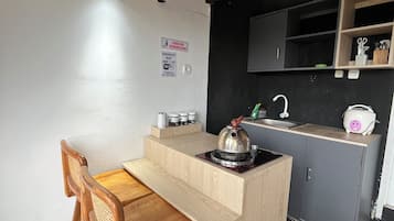 Villa, 2 Bedrooms | Private kitchen