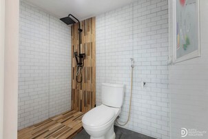 Villa, 2 chambres | Salle de bain | Bidet