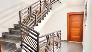 Apartemen, 4 kamar tidur, Boleh Merokok, balkon | Interior