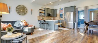 Walk to Main Street! Sleek Grand Junction Stay