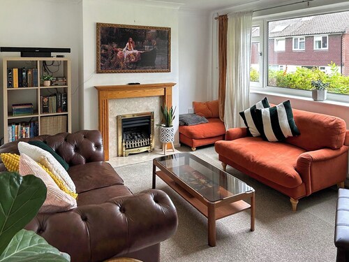 3 bedroom accommodation in Uckfield