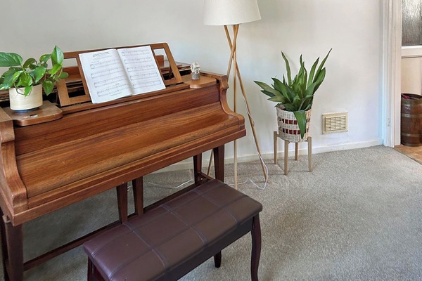 Living area | Views Wood, Uckfield