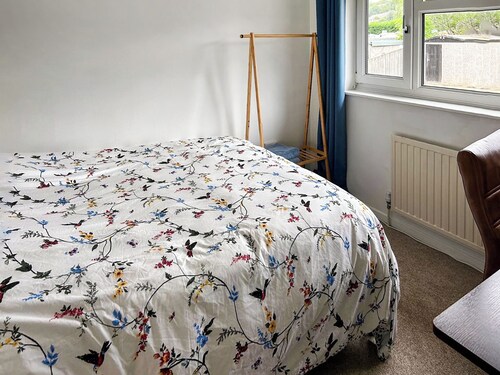 3 bedroom accommodation in Uckfield