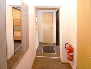 8 phòng ngủ, bộ trải giường 