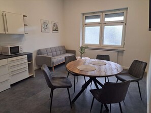 Interior - Modern, spacious 2-room apartment - 85 m² (Solingen)