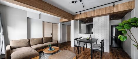 Apartment | Living area