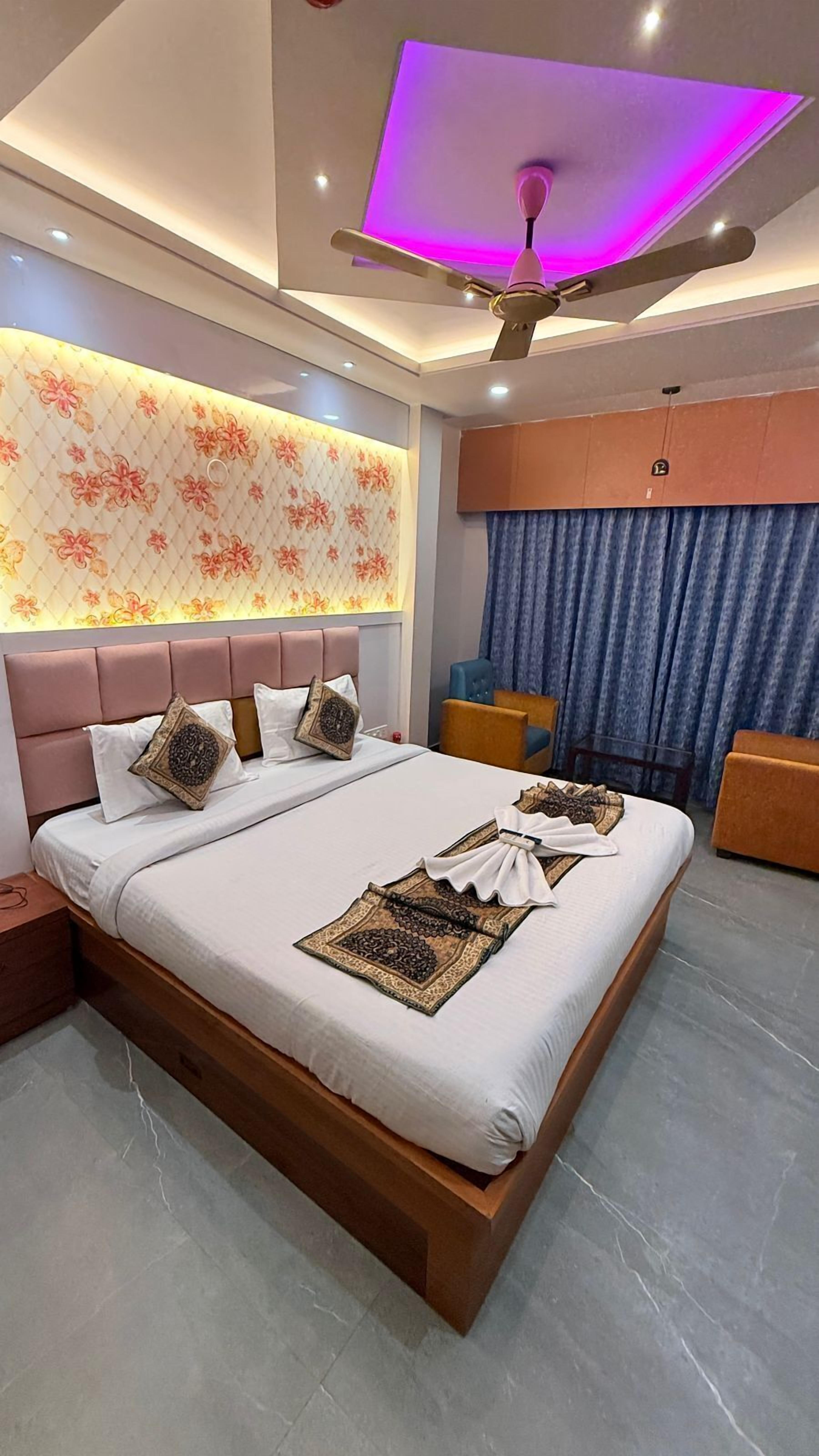 Deluxe Double Room, City View | Wi-fi percuma 