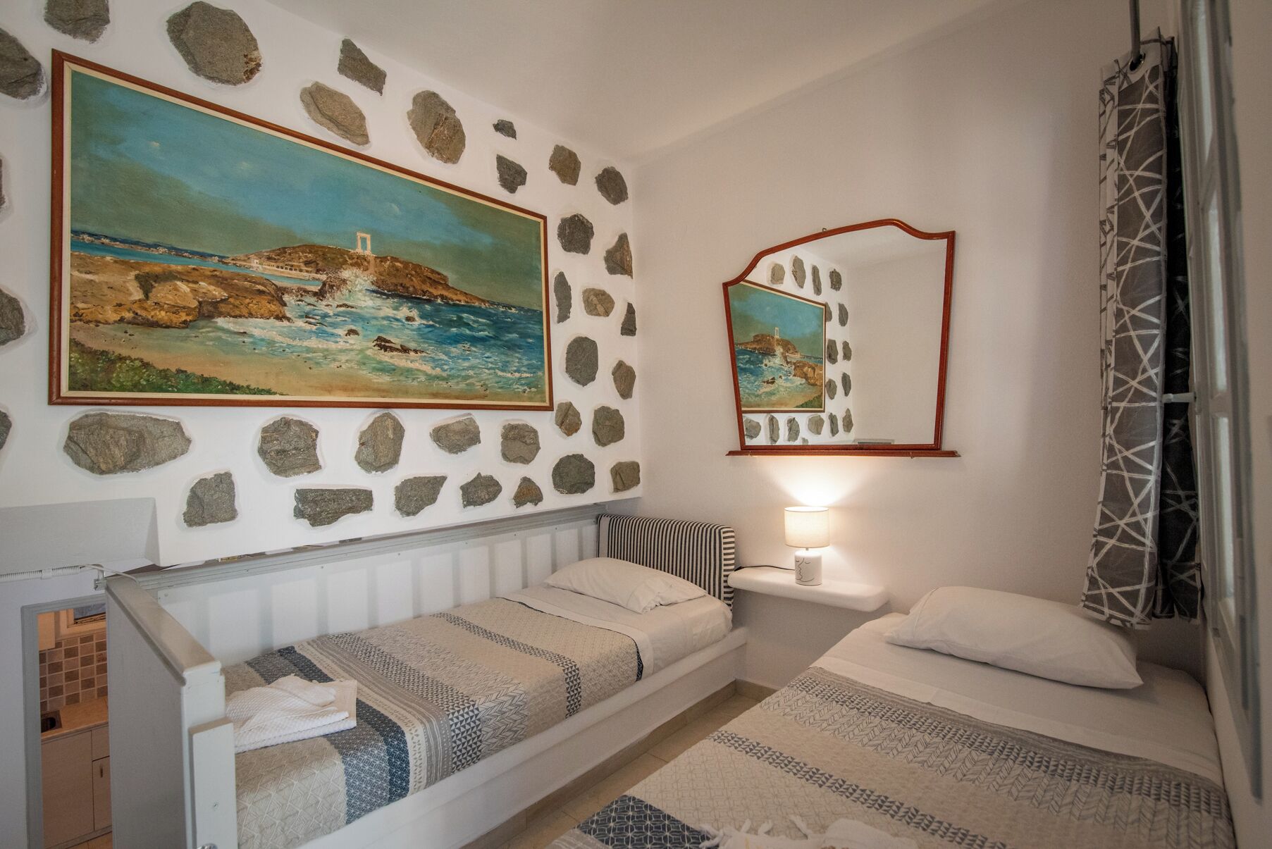 Standard-Apartment, 2 Schlafzimmer, Gartenblick, am Strand | Verdunkelungsvorhänge, schallisolierte Zimmer, Bügeleisen/Bügelbrett