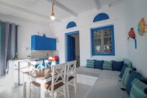 Standard Apartment, 2 Bedrooms, Garden View, Beachside | Private kitchenette | Mini-fridge, stovetop, coffee/tea maker, electric kettle