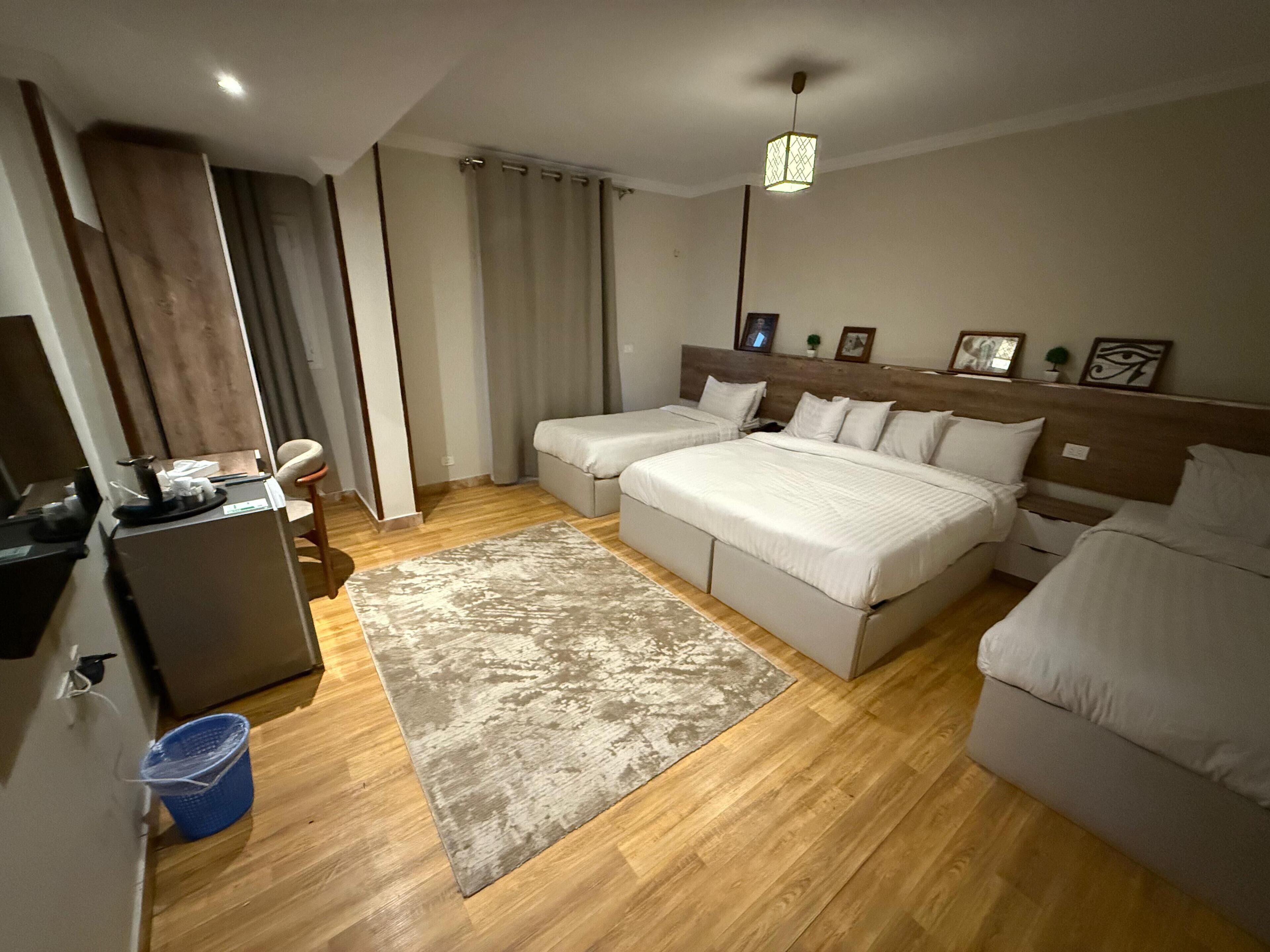 Deluxe Double Room, City View | In-room safe, desk, blackout drapes, soundproofing