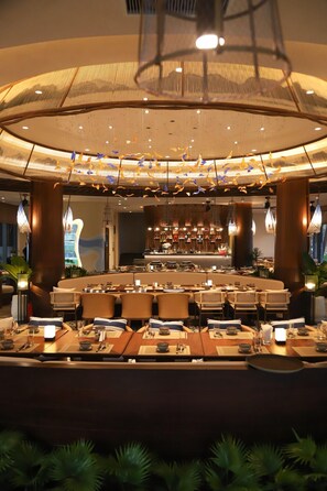 Restaurant - VANDON VILLA BY HARRISON (Van Don)