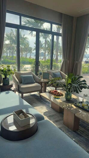 Family Villa, Ocean View | Iron/ironing board, free WiFi