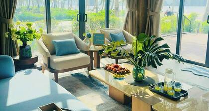 VANDON VILLA BY HARRISON