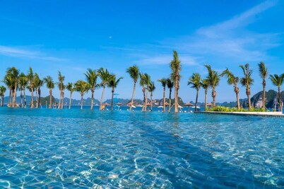 VANDON VILLA BY HARRISON