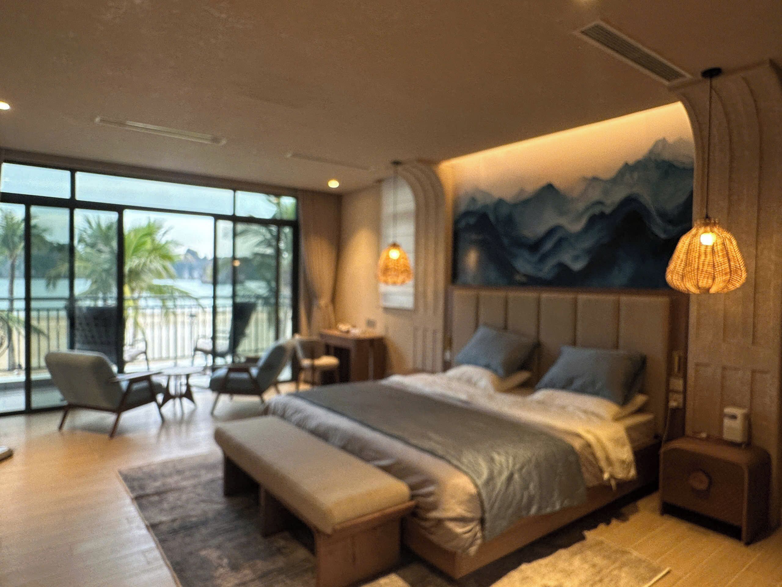 Family Villa, Ocean View | Iron/ironing board, free WiFi