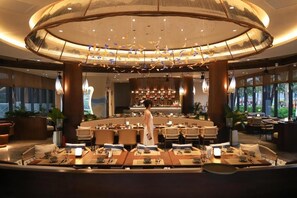 Dining - VANDON VILLA BY HARRISON (Quang Ninh)
