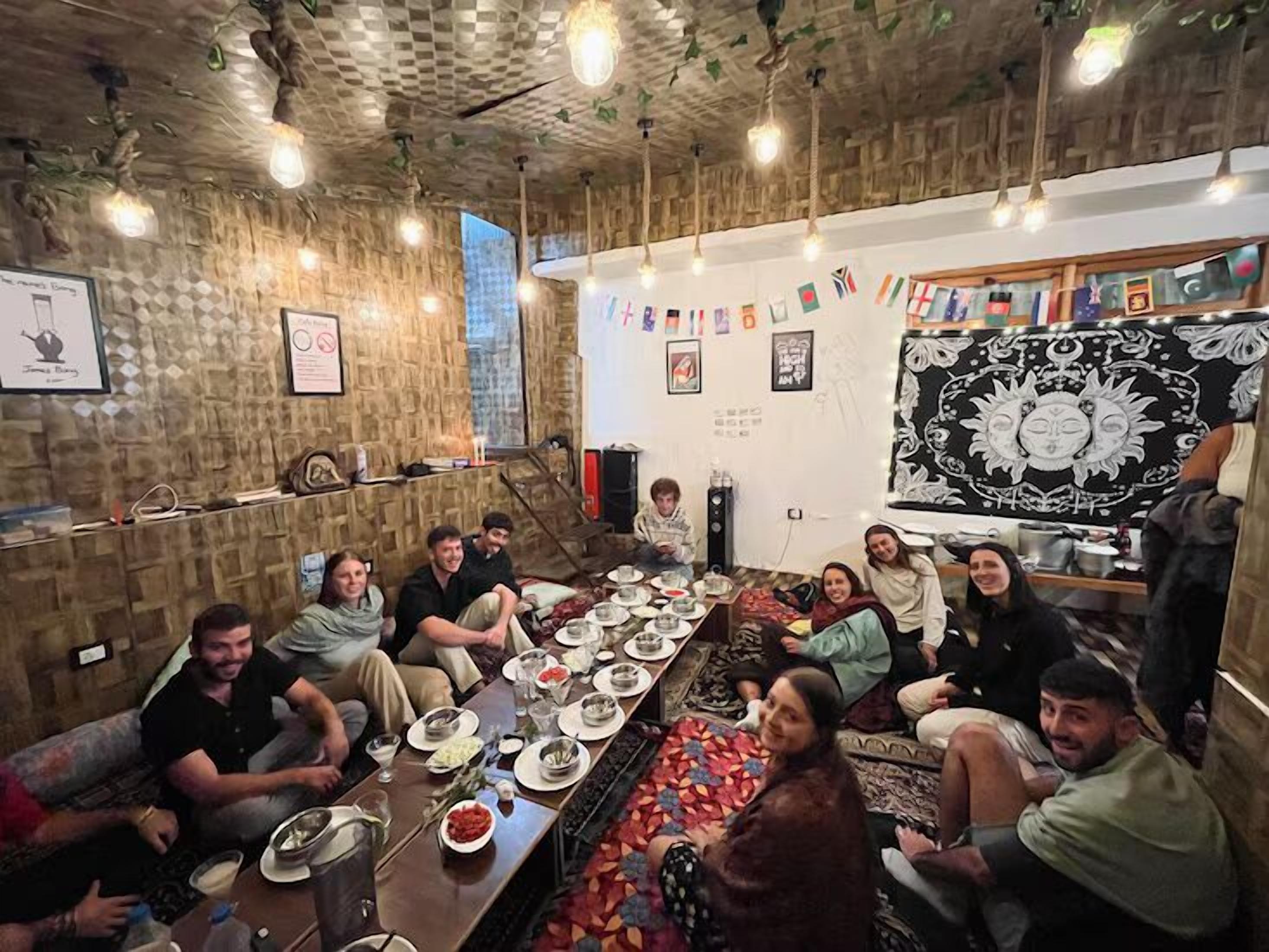 مطعم