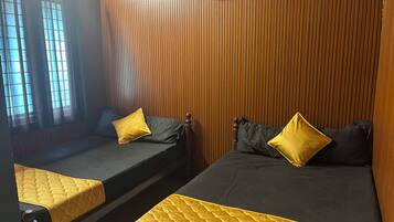 Basic Double Room | Free WiFi