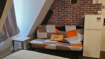 1 bedroom, Internet, bed sheets