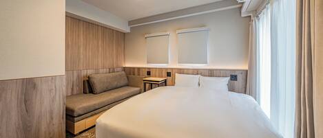 Standard dubbelrum - 1 queensize-sÀng med bÀddsoffa - icke-rökare | Gratis wi-fi