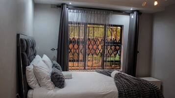 1 bedroom, iron/ironing board, Internet, wheelchair access