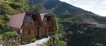 Emerald Cabin Dieng