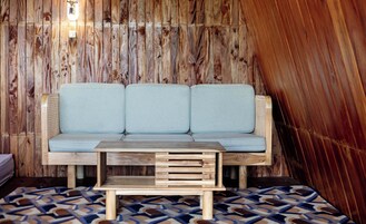 Villa, 2 Bedrooms | Free WiFi, bed sheets
