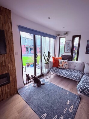 TV - Sanctuary by the Shore (Carrickfergus)