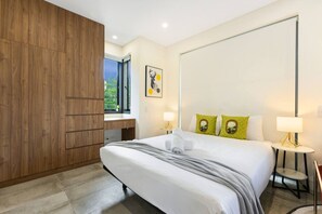 Room - Cozy Studio in Marrickville | Walk to Train (Marrickville)