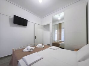 2 bedrooms, WiFi, bed sheets - SWISS Apartment by SDR (Paralia)