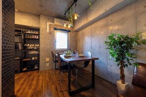 Basic Apartment | Living area - Stayloop Hirai (Tokyo)