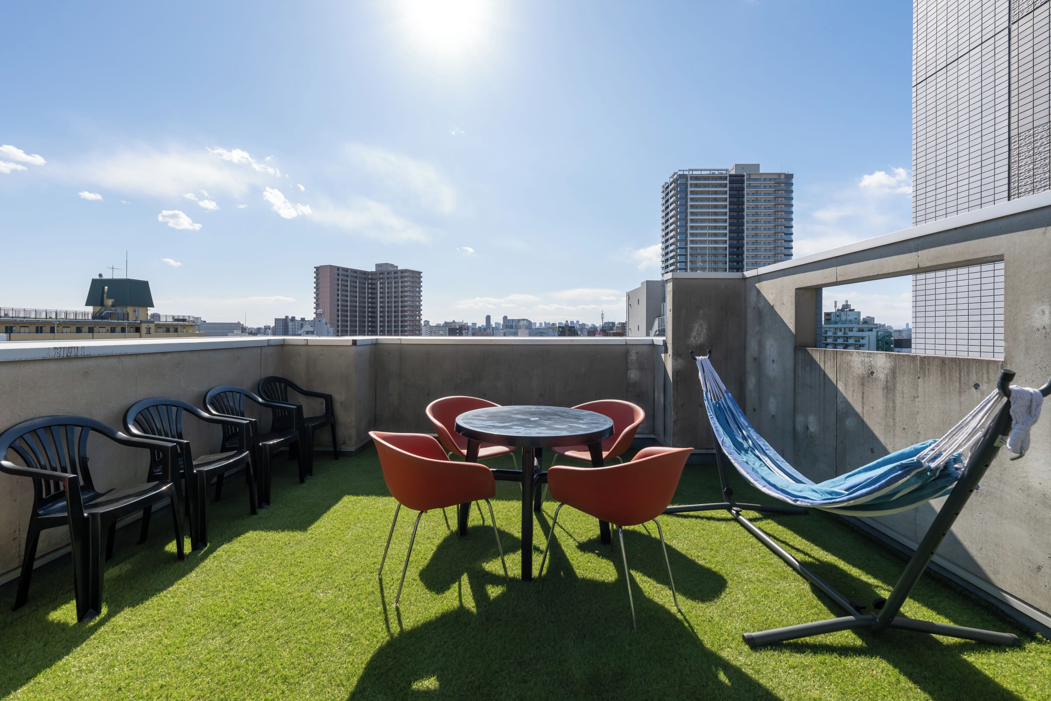 إطلالة من الشرفة