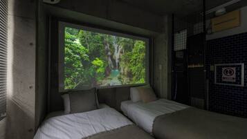 Apartamento básico, sacada, vista para a cidade | Individualmente decorados, individualmente mobiliados, Wi-Fi de cortesia