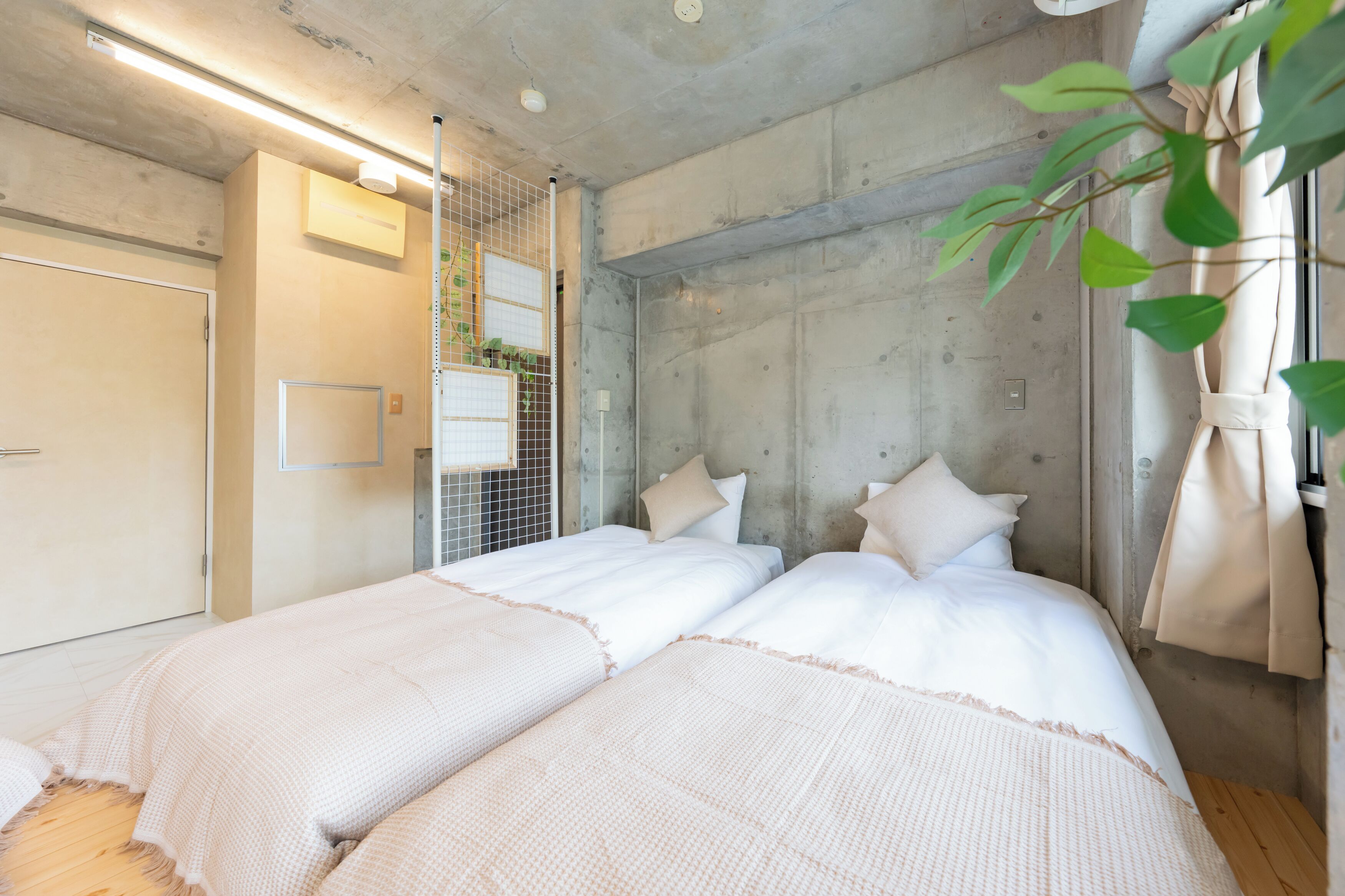 ベーシック アパートメント バルコニー シティビュー | 客室ごとに異なる装飾、客室ごとに異なるインテリア、WiFi (無料)、ベッドシーツ