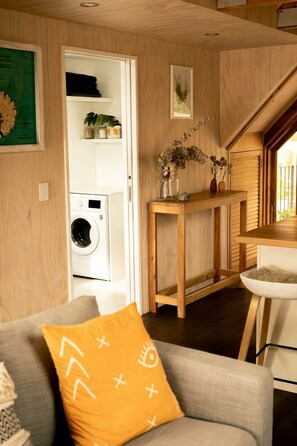 Interior - The Loft - Hot Tub, Views & Nature Escape (Christchurch)