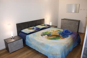 Espace de travail pour ordinateur portable, chambres insonorisées