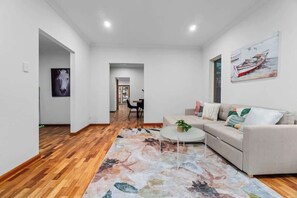 Nicht klassifiziertes Bild, 4 von 40, Schaltfläche