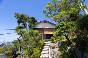 Exterior - HABi-Wakaura (Wakayama)