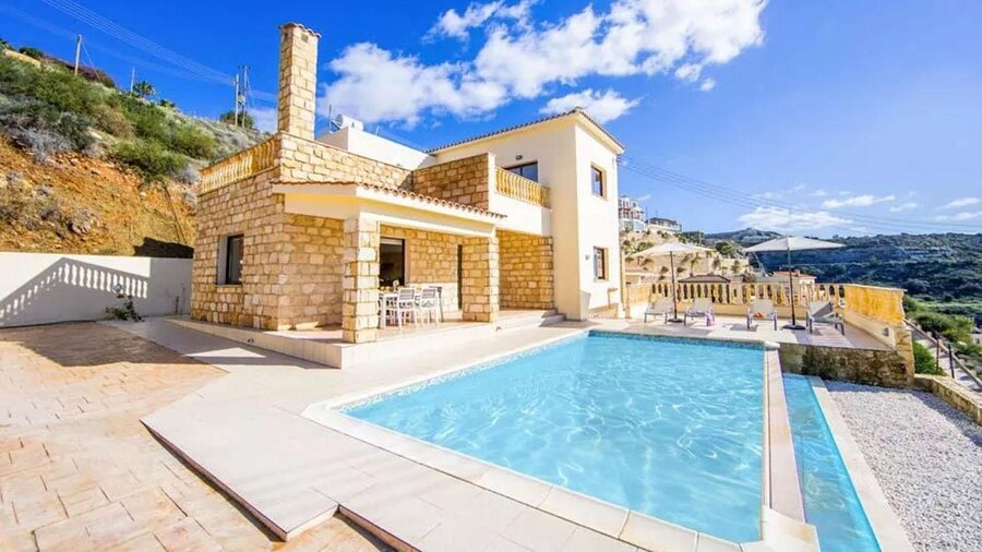 Villa Aqua View in Kissonerga