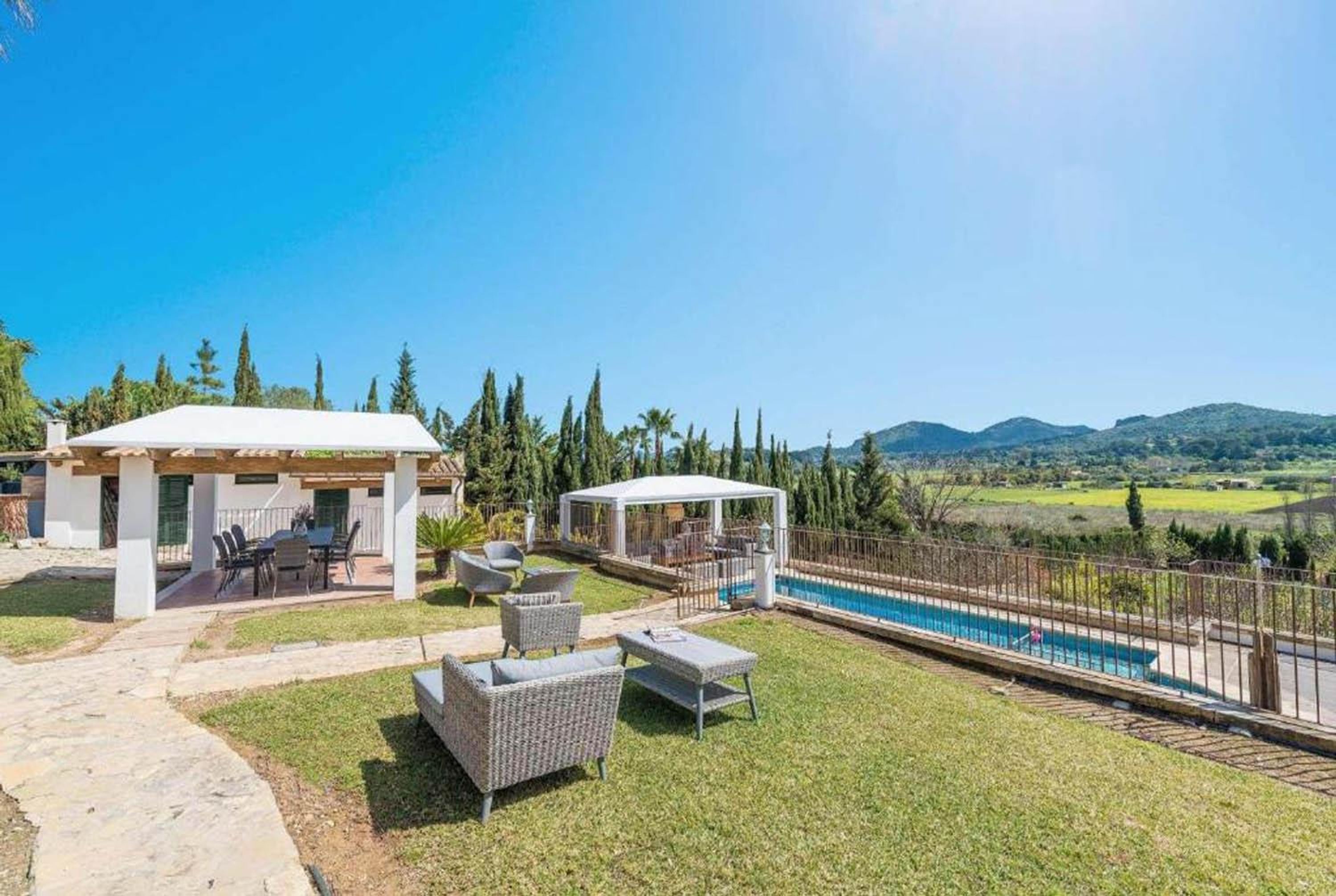 فيلا | 3 عدّة غرف نوم