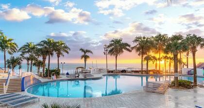 Beachfront Ocean Walk Resort + Resort Amenities Included. 2-Bedroom Suite