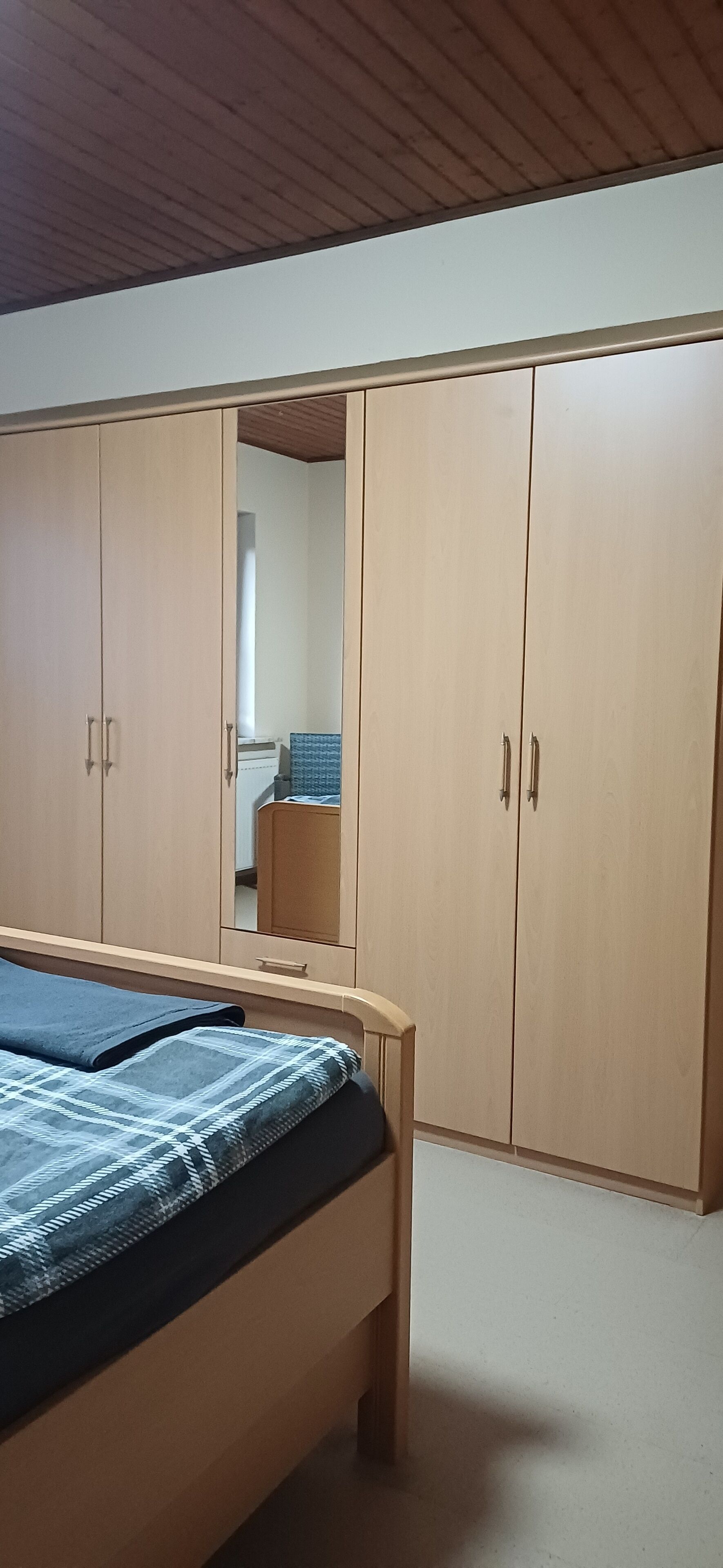 Bügeleisen/Bügelbrett, Bettwäsche