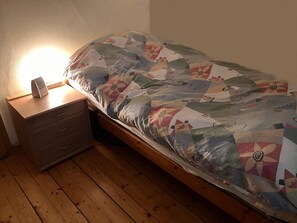 2 dormitorios, tabla de planchar con plancha, wifi y ropa de cama