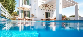 Villa Loka in Gennadi