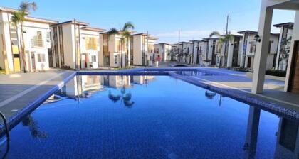 2BR Holiday Home in Dauis Panglao with Pool & Netflix
