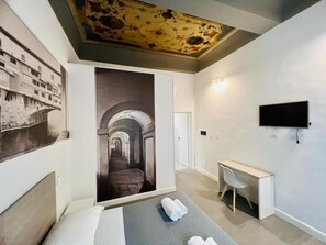 Deluxe Double Room, City View | In-room safe, iron/ironing board, free WiFi - Sant antonino First Floor Relais  (Firenze)