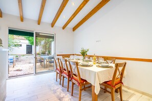 Dining - Sant Antoni 39 - located in Llucmajor city centre (Llucmajor)